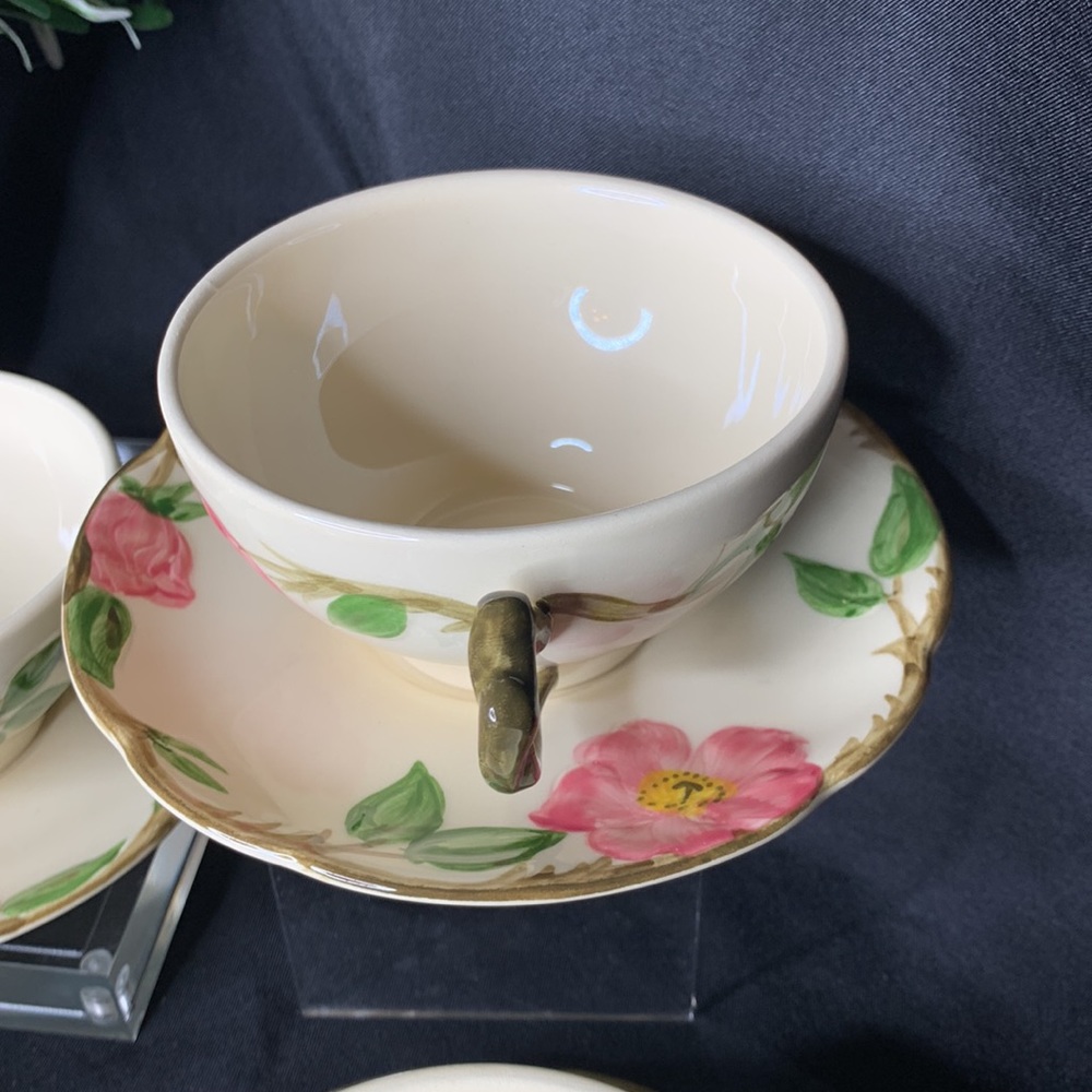 Set of 4 vintage 1958-60 Franciscan Dessert Rose cups and saucers - Picture 10 of 13